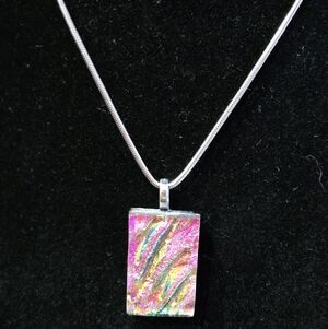 Vibrant Pink and Silver Pendant Necklace